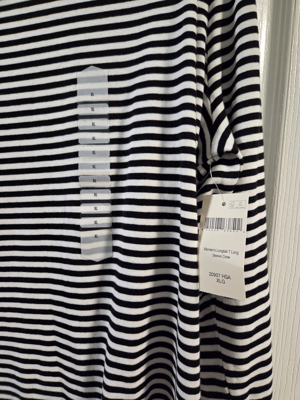 Duluth Trading Co Longtail Black & White Striped Long Sleeve Tee- Size XL - Picture 6 of 8
